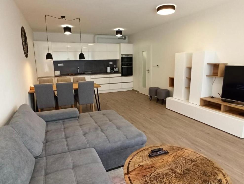 Lipno Port Apartment A103 リプノ・ナト・ヴルタヴォウ エクステリア 写真
